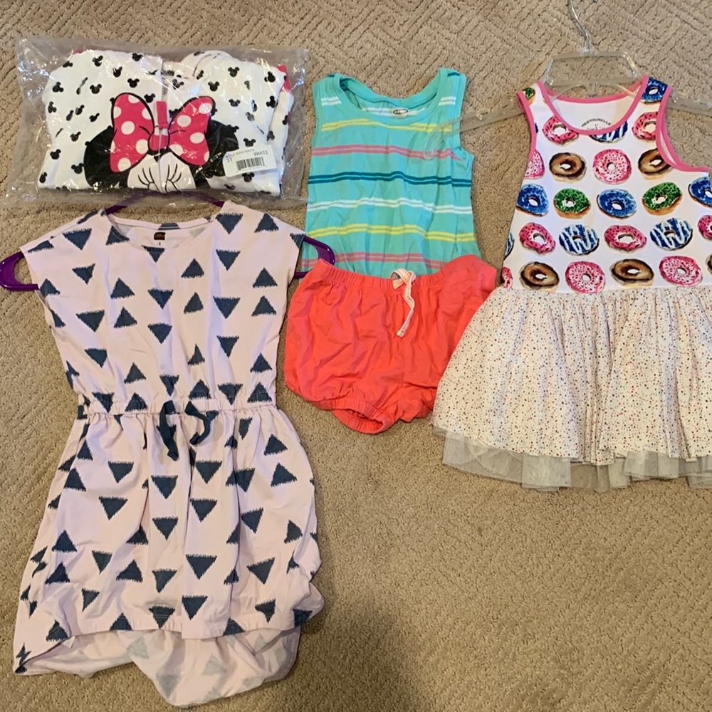 Disney hoodie 3T bundle dresses